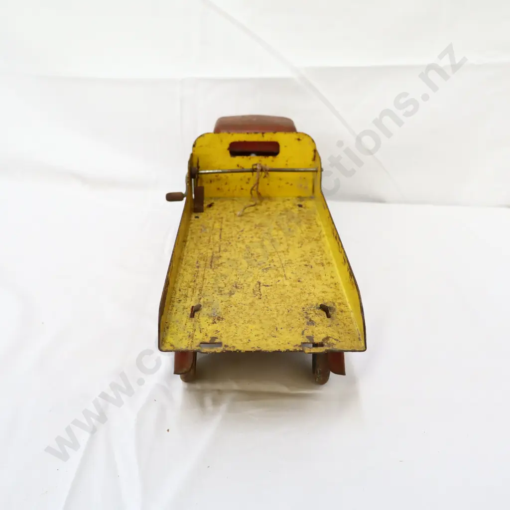 LARGE Marx Lumar Contractors Pressed Steel Tow Truck No Grill Image 1++