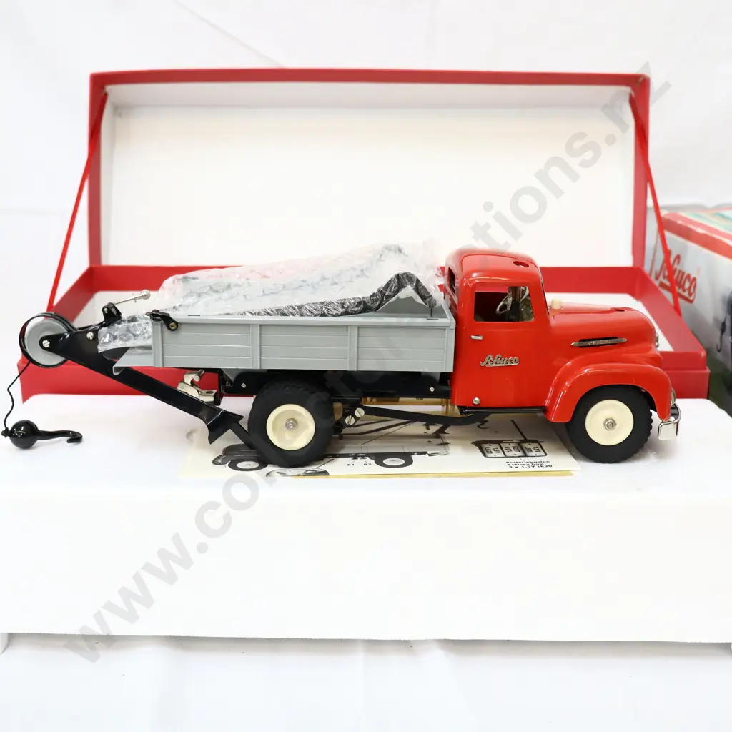 Schuco Boxed Electro Construction Aschleppwagen 6070 Image 1++