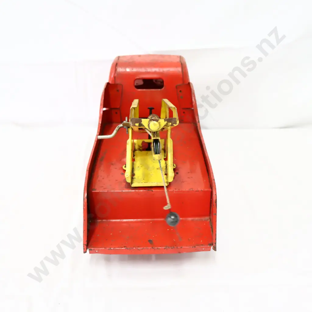 NZ Made Triang Diesel Crash Truck Image 1++
