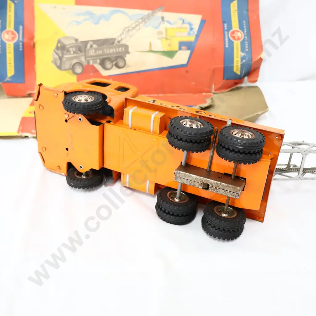 French Auto Service Orange Wrecker Toy Truck Image 1++