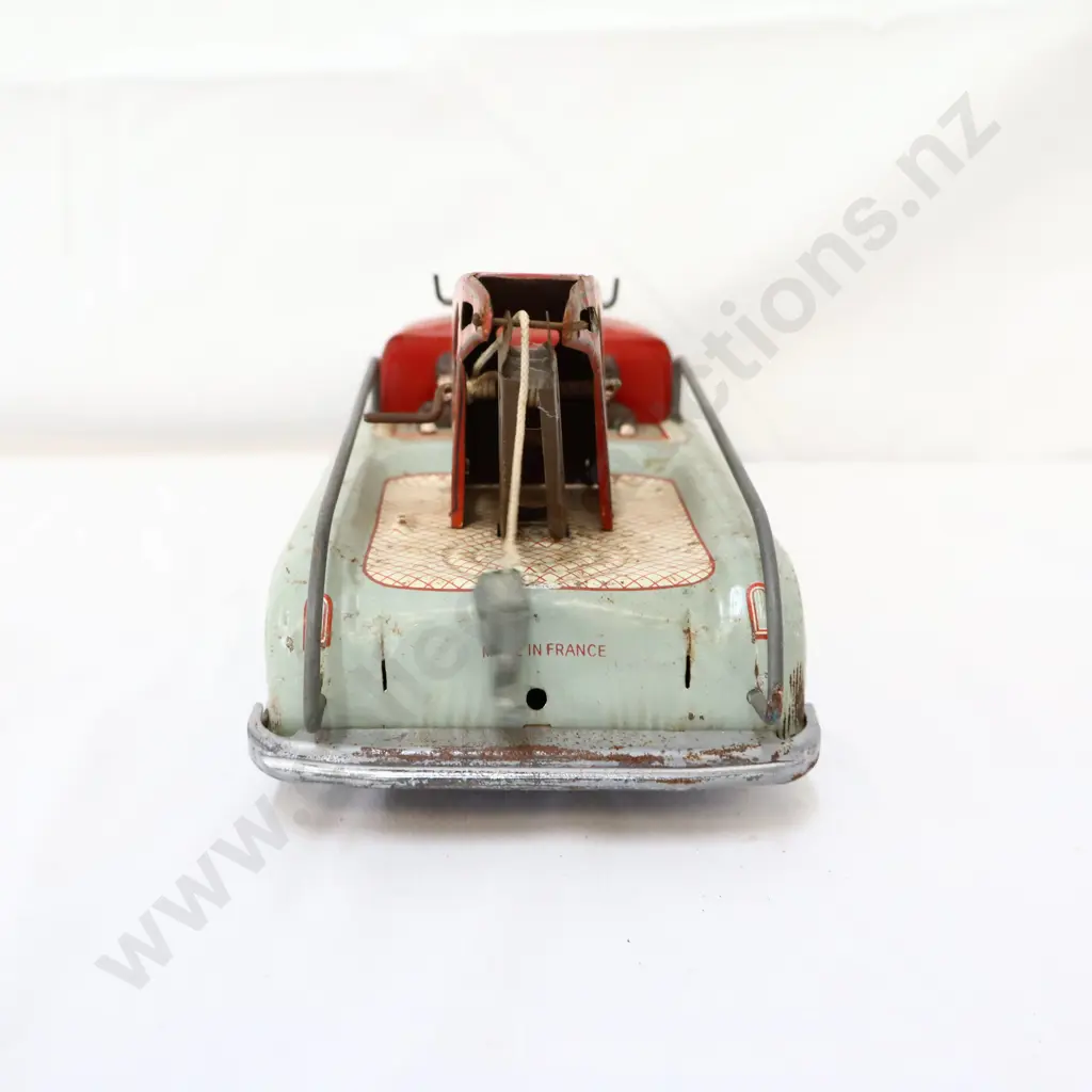 French Tin Plate Toy Tow Truck Image 1++