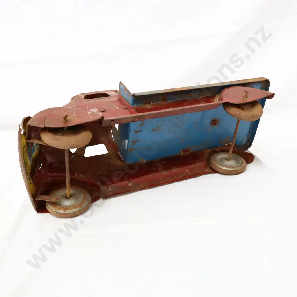 Boomeroo Towing Service Pressed Steel Toy Image 1++