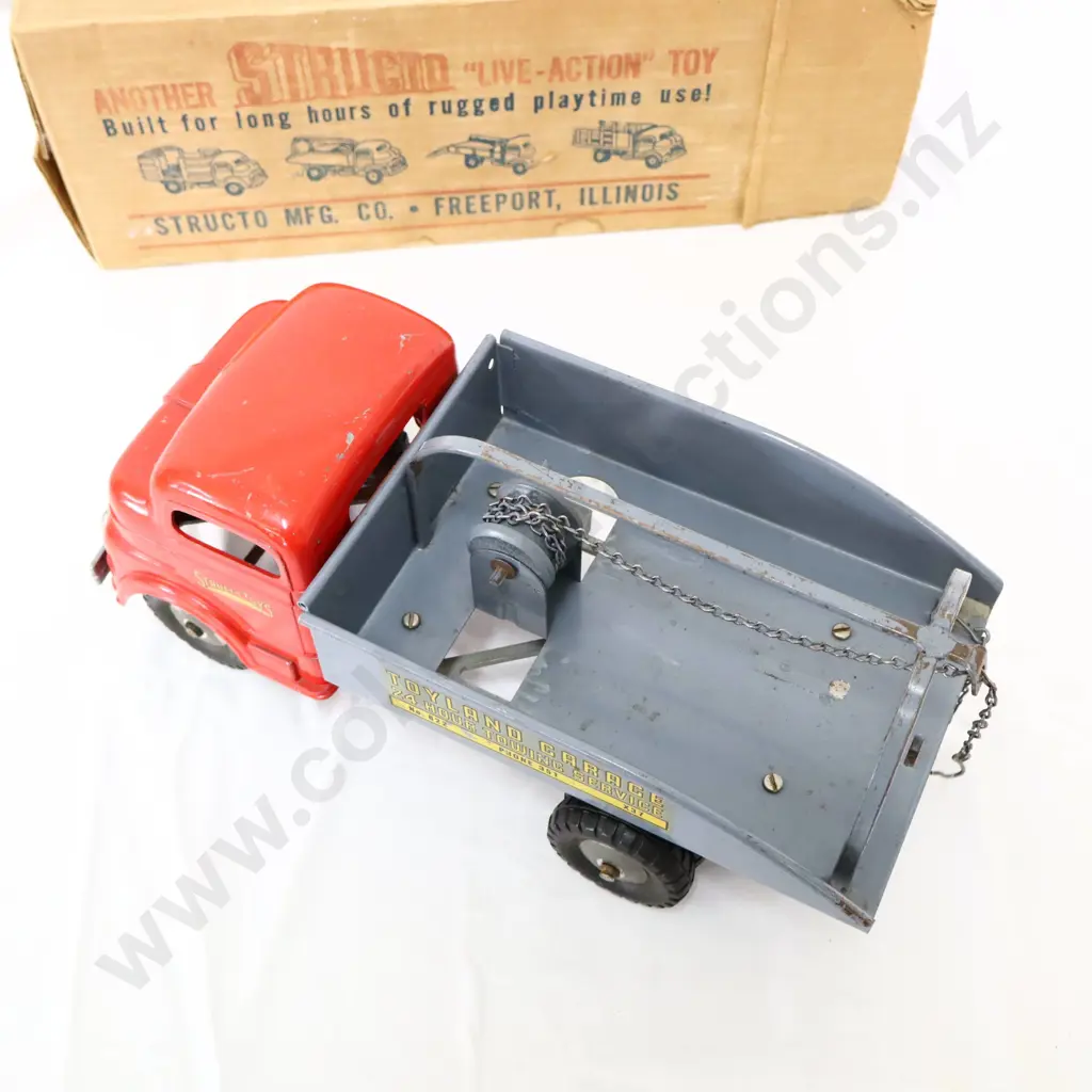 Boxed Structo Toyland Garage Truck Image 1++