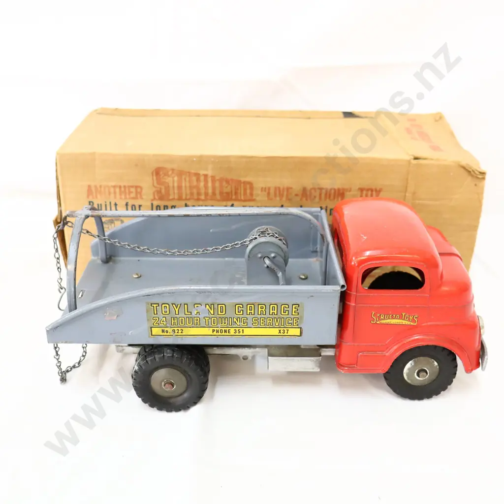 Boxed Structo Toyland Garage Truck Image 1++