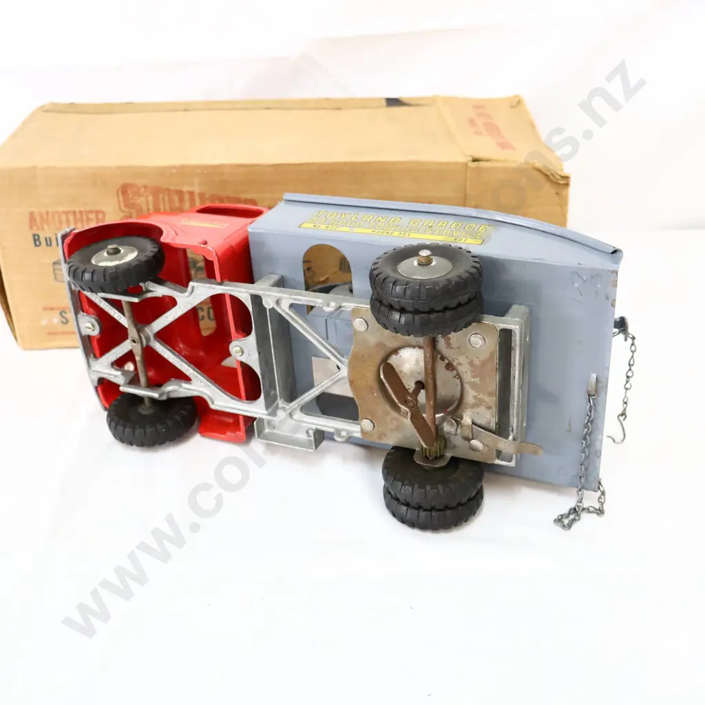Boxed Structo Toyland Garage Truck Image 1++