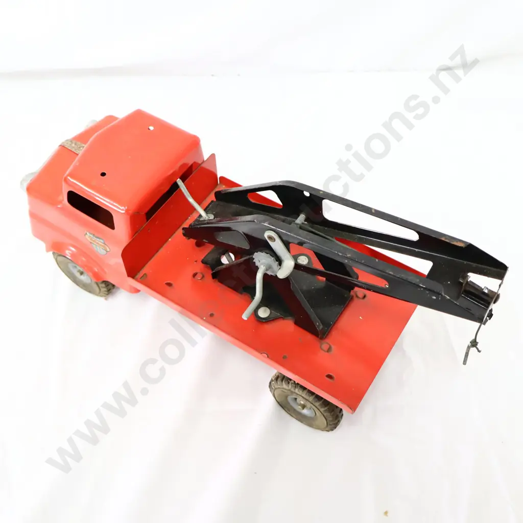 NZ Made Triang Tow Truck Image 1++