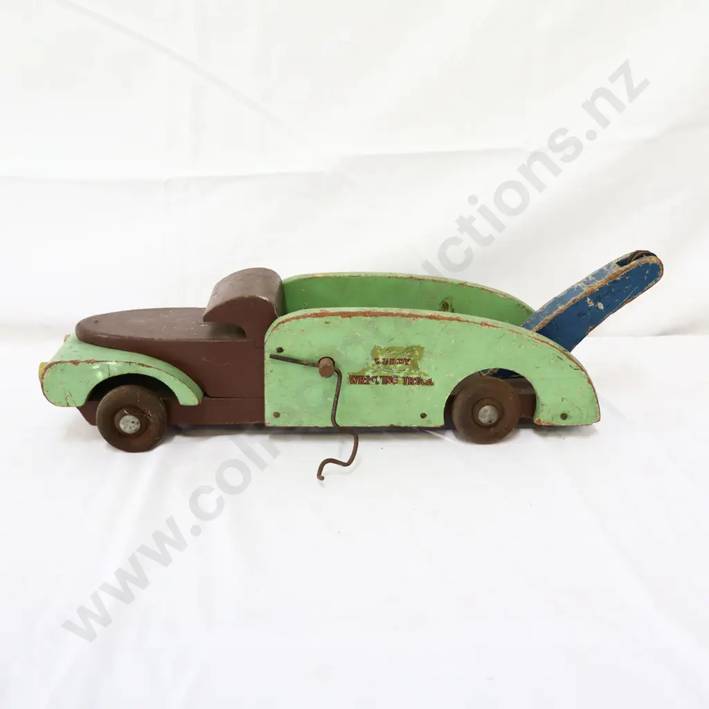 Wooden War Time Buddy L Tow Truck Image 1++