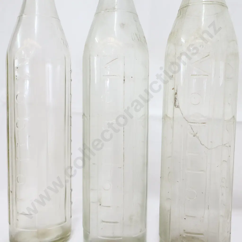3 x Mobil Oil Bottles Quarts  Image 1++