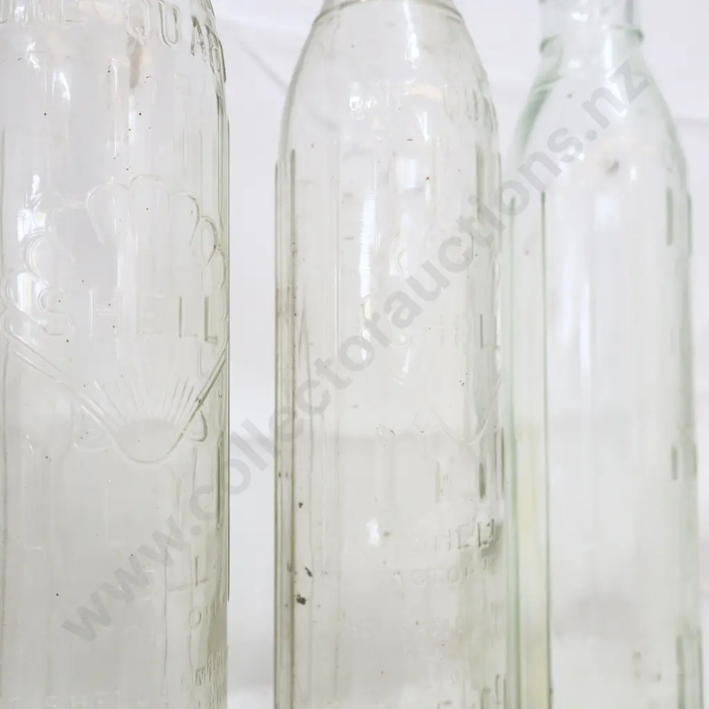 3 x Shell Oil Bottles Quarts Image 1++
