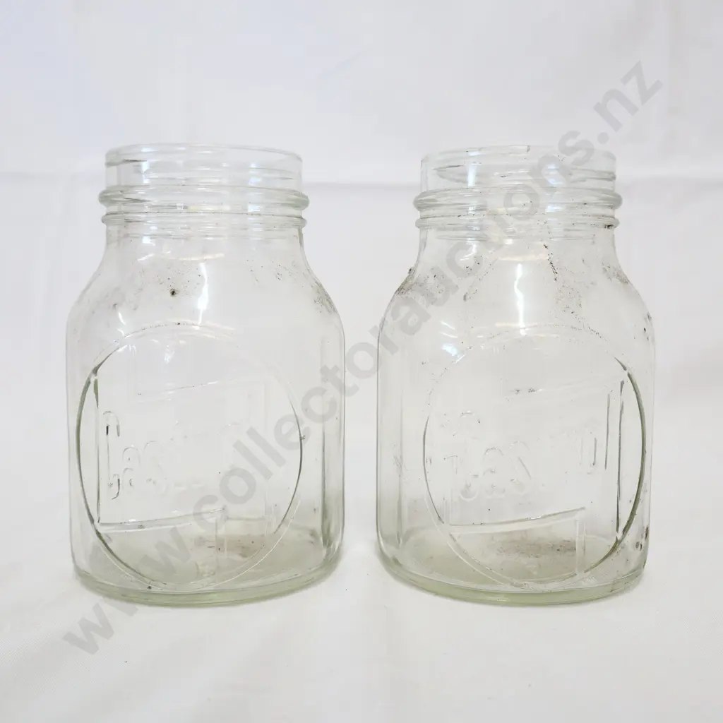 2 x Castrol Z Oil Bottles pints Image 1++
