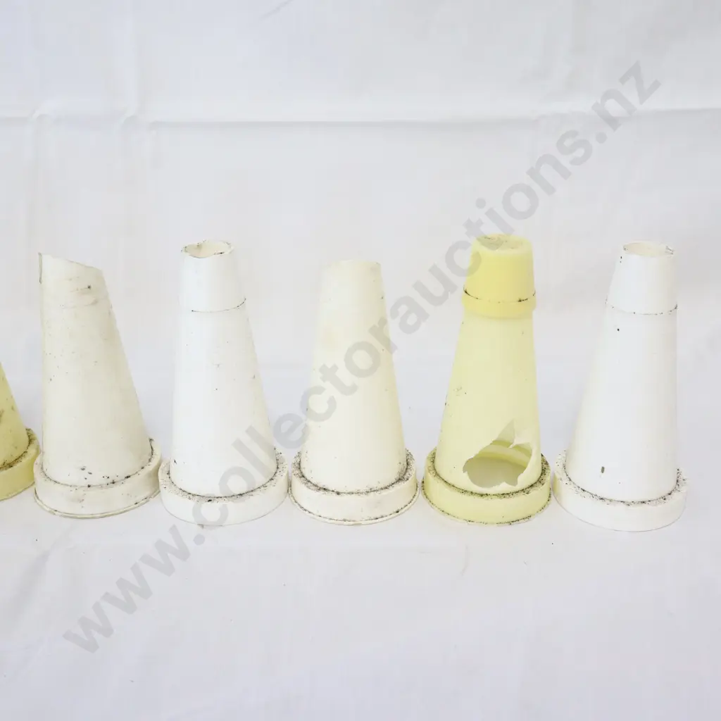 White Plastic Oil Bottle Tops x 9  Image 1++
