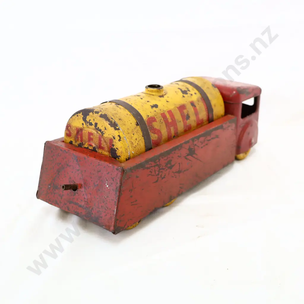 NZ Made Hercules Shell Oil Petrol Tanker Image 1++