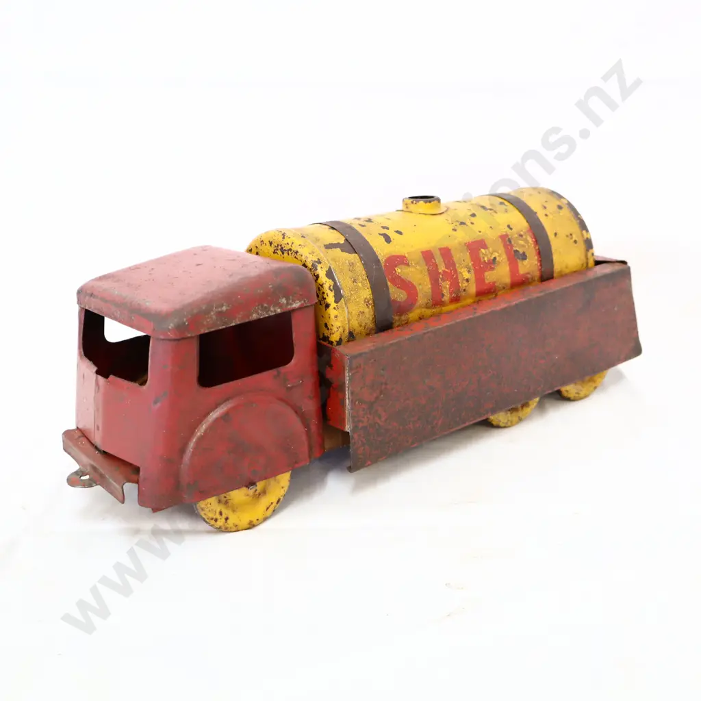 NZ Made Hercules Shell Oil Petrol Tanker Image 1++