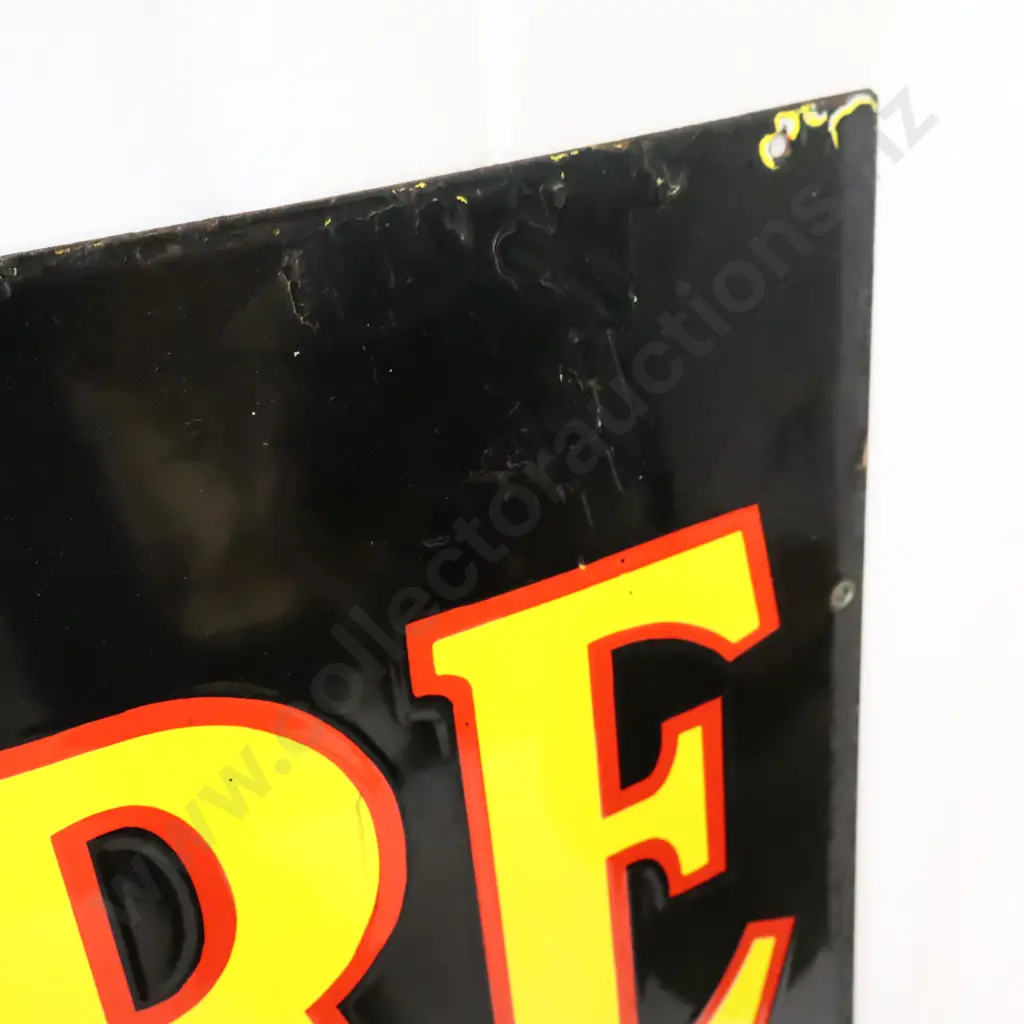 LARGE John Deere Enamel Sign Image 1++