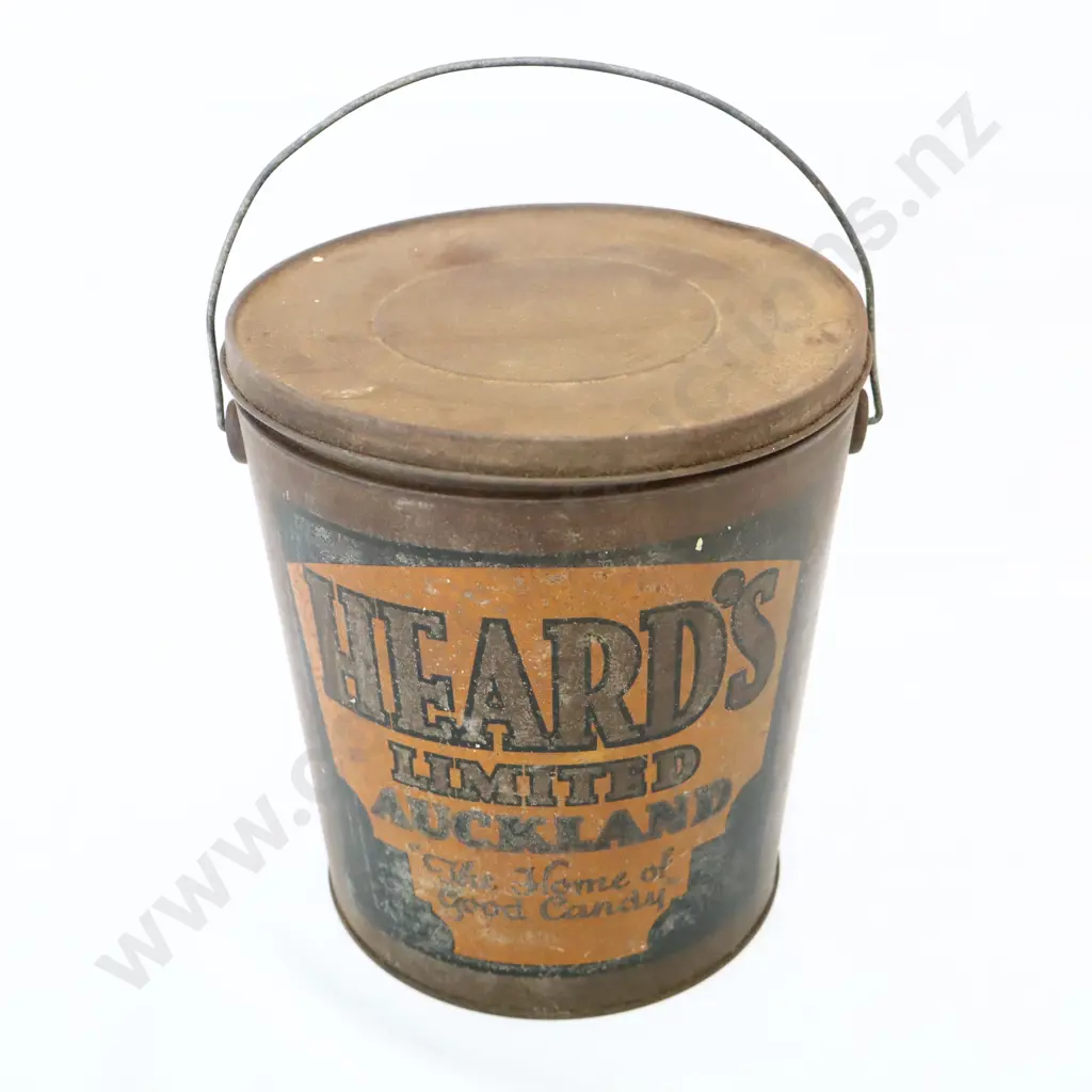 Heard's Auckland Candy Bucket Image 1++