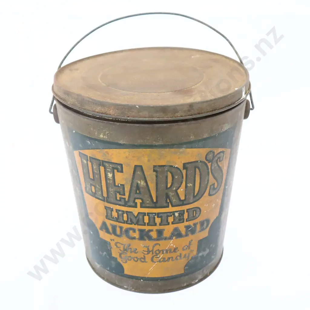 Heard's Auckland Candy Bucket Image 1++