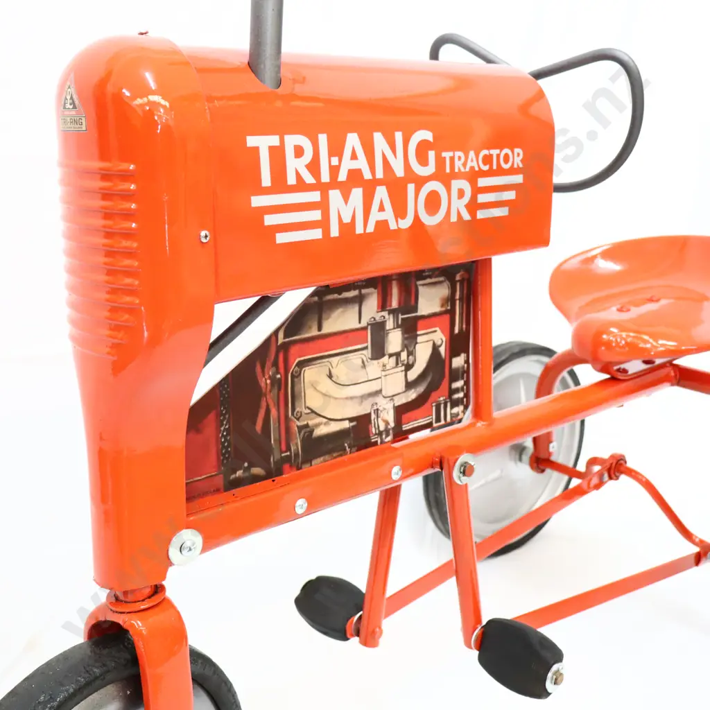 Triang Major Pedal Tractor  Image 1++
