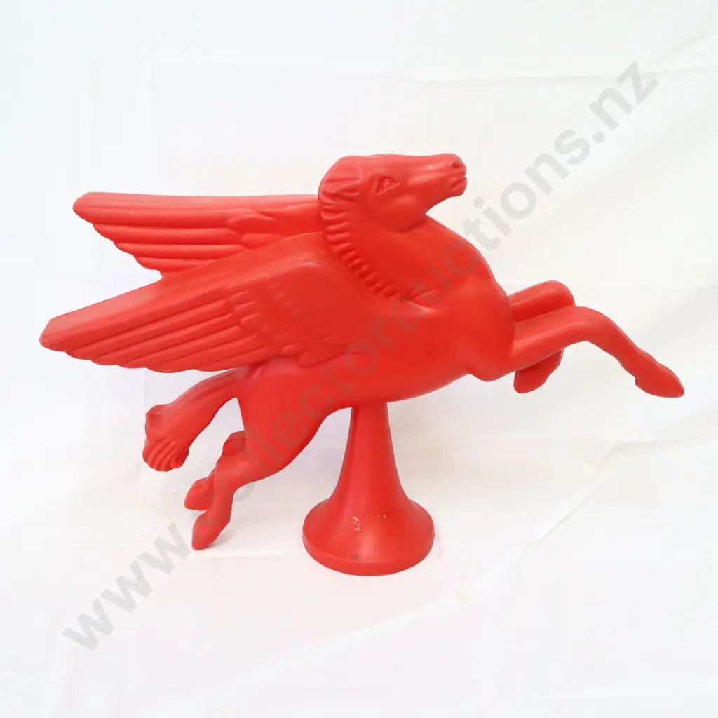 Mobil Oil Pegasus  Image 1++