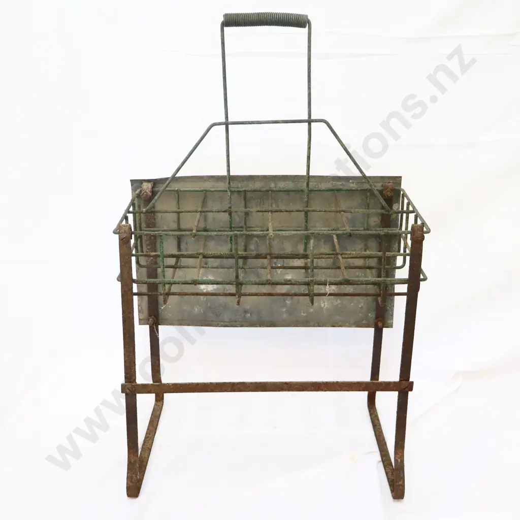 RARE Europa Bottle Rack Image 1++