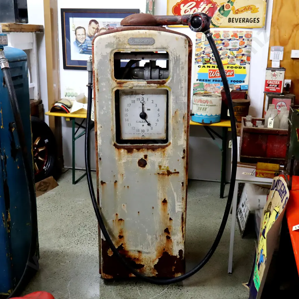 Beckmeter Petrol Bowser - VERY STRAIGHT Image 1++