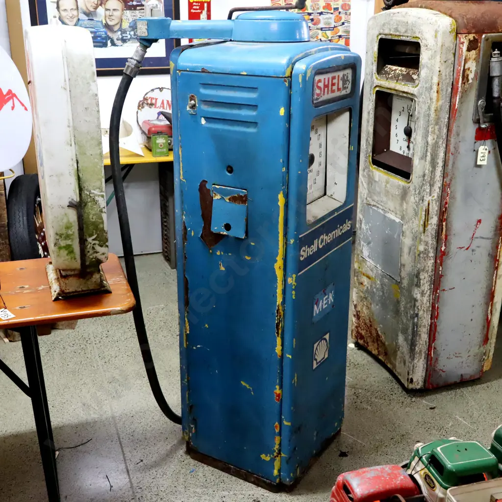 Shell Beckmeter Petrol Bowser - VERY STRAIGHT Image 1++