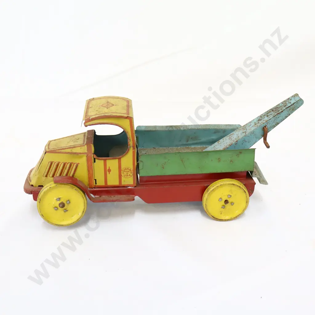 J Chein And Co Tinplate Toy Tow Truck 1930s. Image 1++