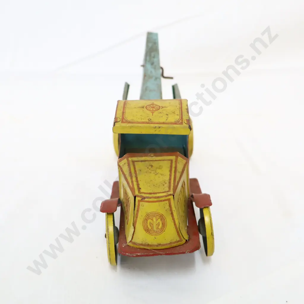 J Chein And Co Tinplate Toy Tow Truck 1930s. Image 1++