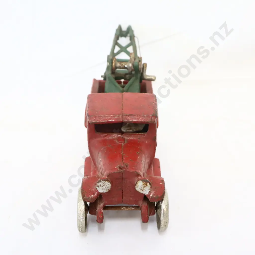 REPRODUCTION Cast Iron Hubley Tow Truck Image 1++