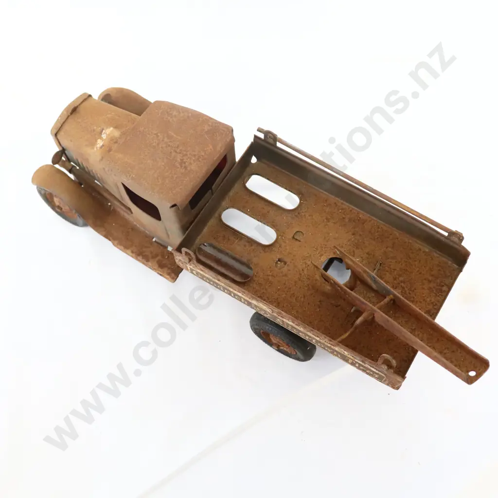 Goodrich Silvertowns Tires Tow Truck Toy Image 1++