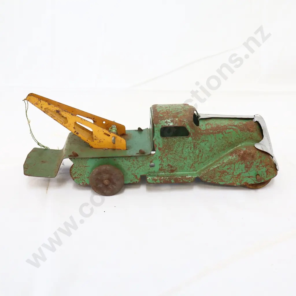 POSSIBLY NZ MADE Storkling Tow Truck Toy Image 1++