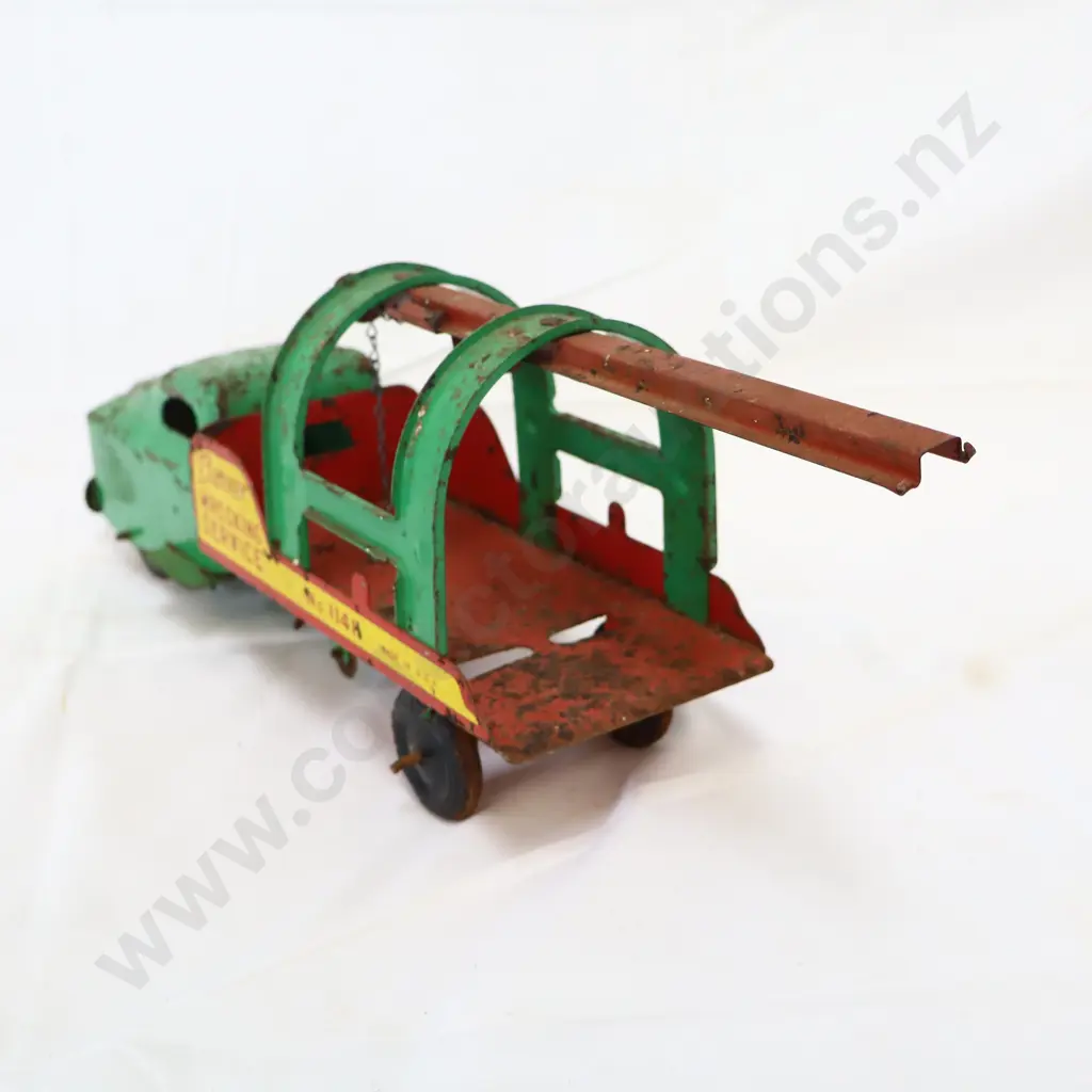 Banner Wrecking Service Tow Truck Image 1++