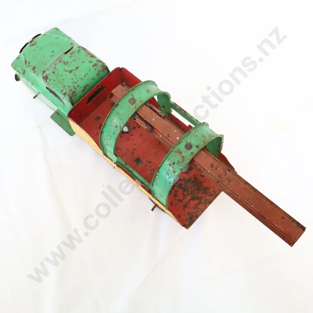 Banner Wrecking Service Tow Truck Image 1++