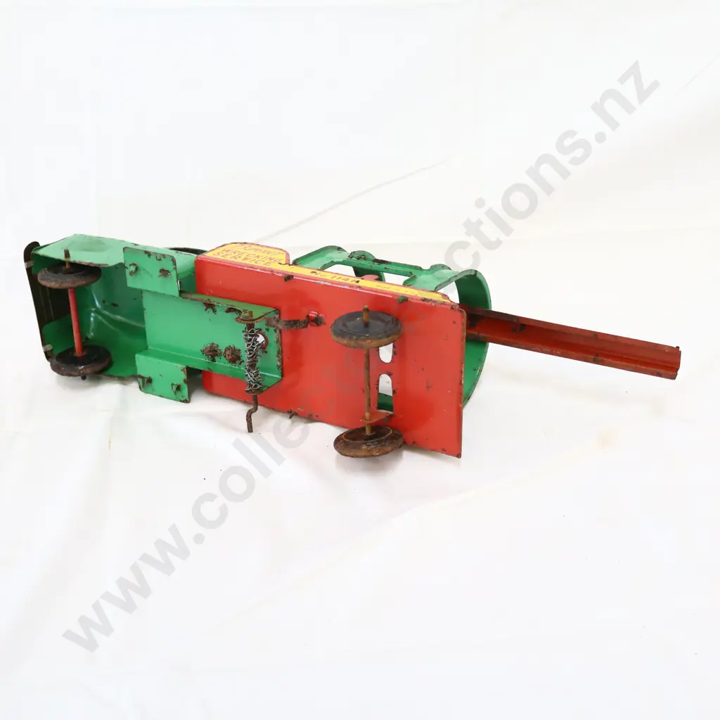 Banner Wrecking Service Tow Truck Image 1++