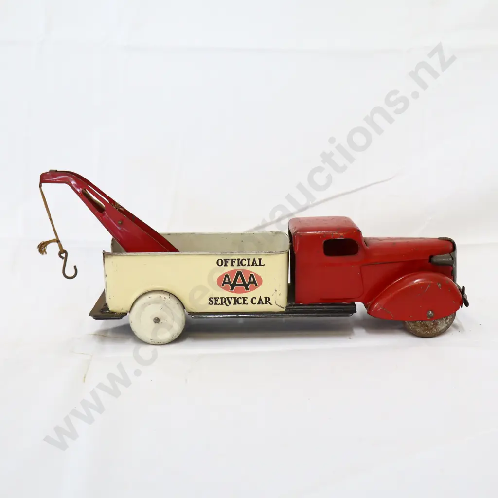 Official AAA Service Car Tow Truck Image 1++