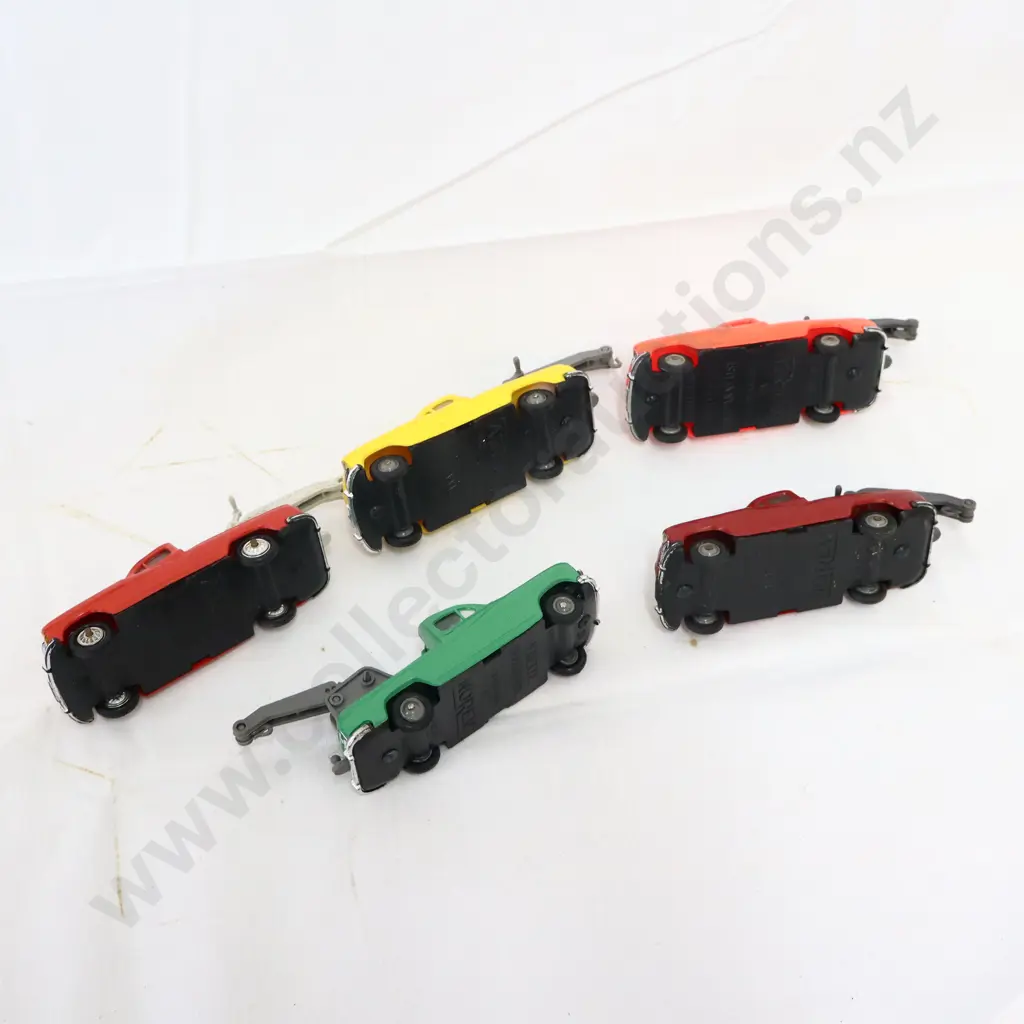 5 x Norev France Plastic Toys Image 1++