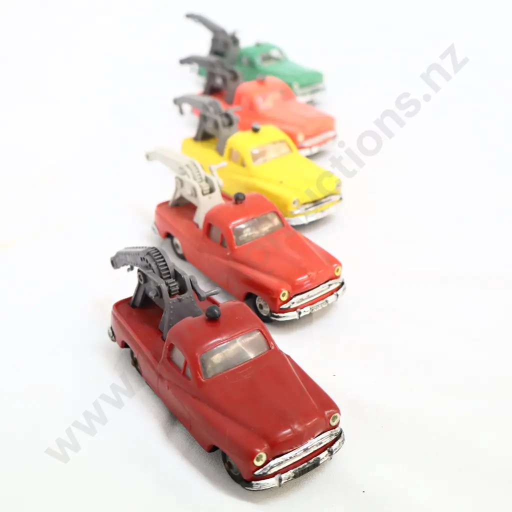 5 x Norev France Plastic Toys Image 1++