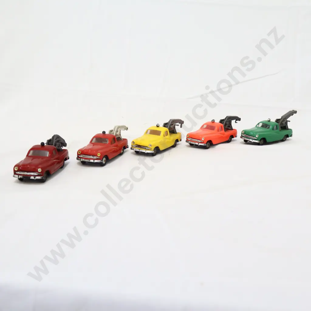 5 x Norev France Plastic Toys Image 1++
