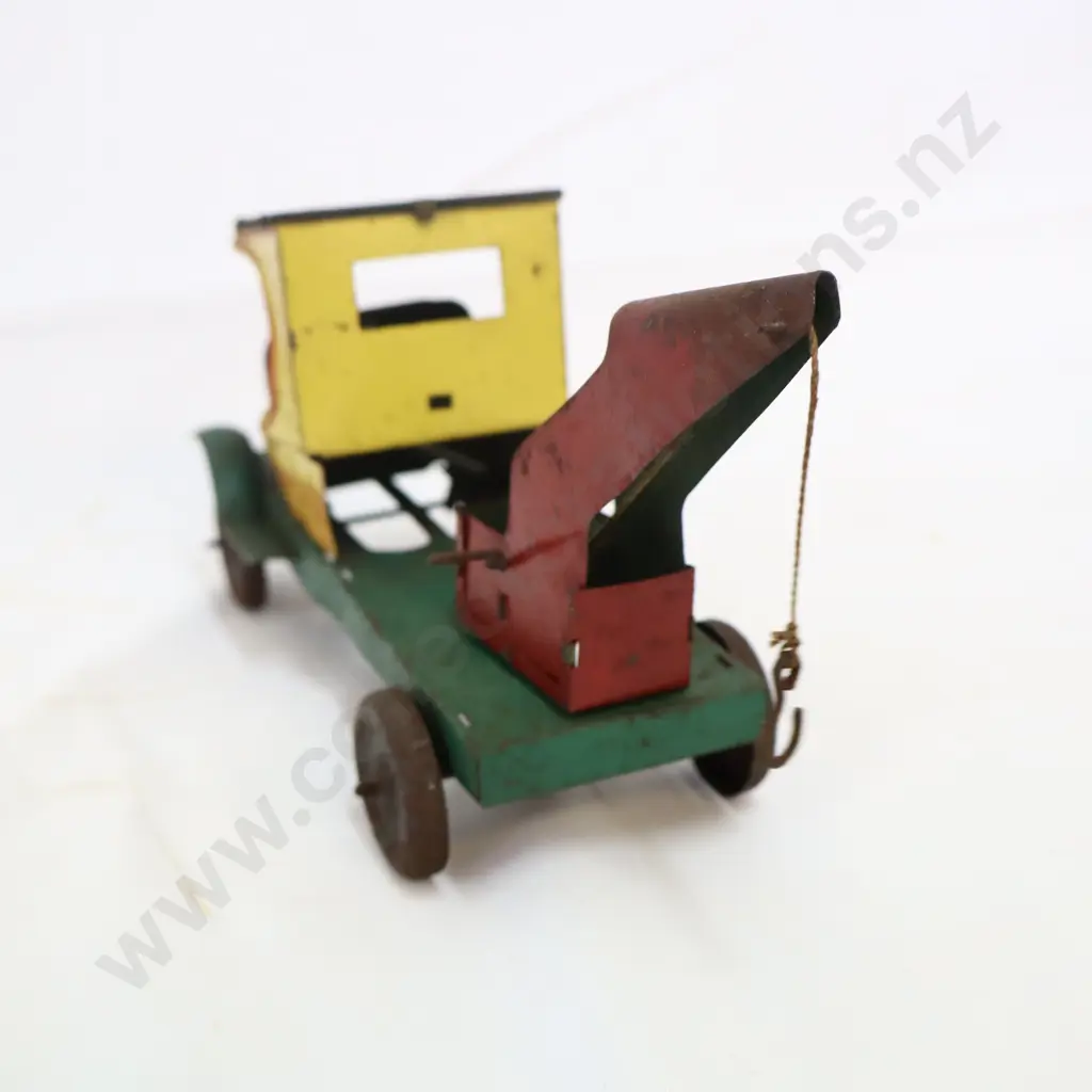 EARLY Boy And Co Tinplate Tow Truck Image 1++