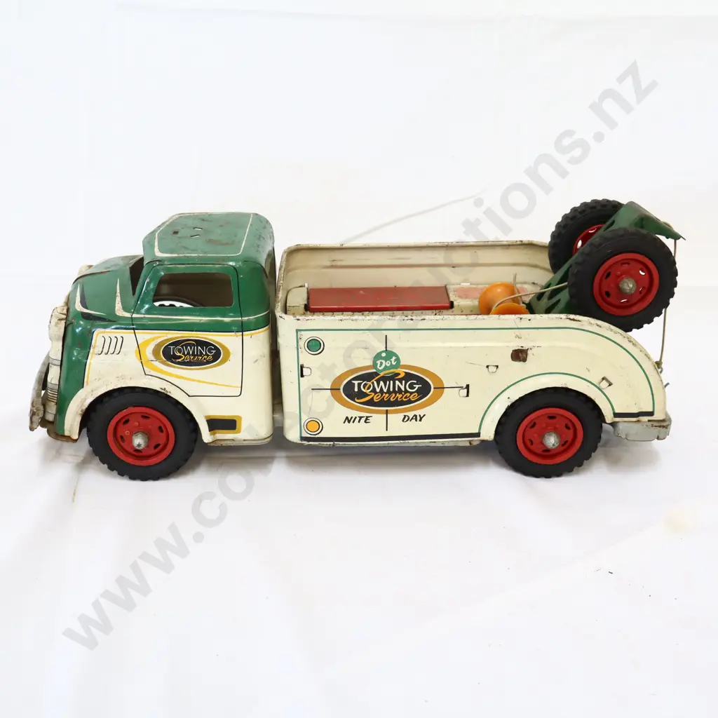 Wyandotte Dot Towing Service Tinplate Tow Truck Image 1++