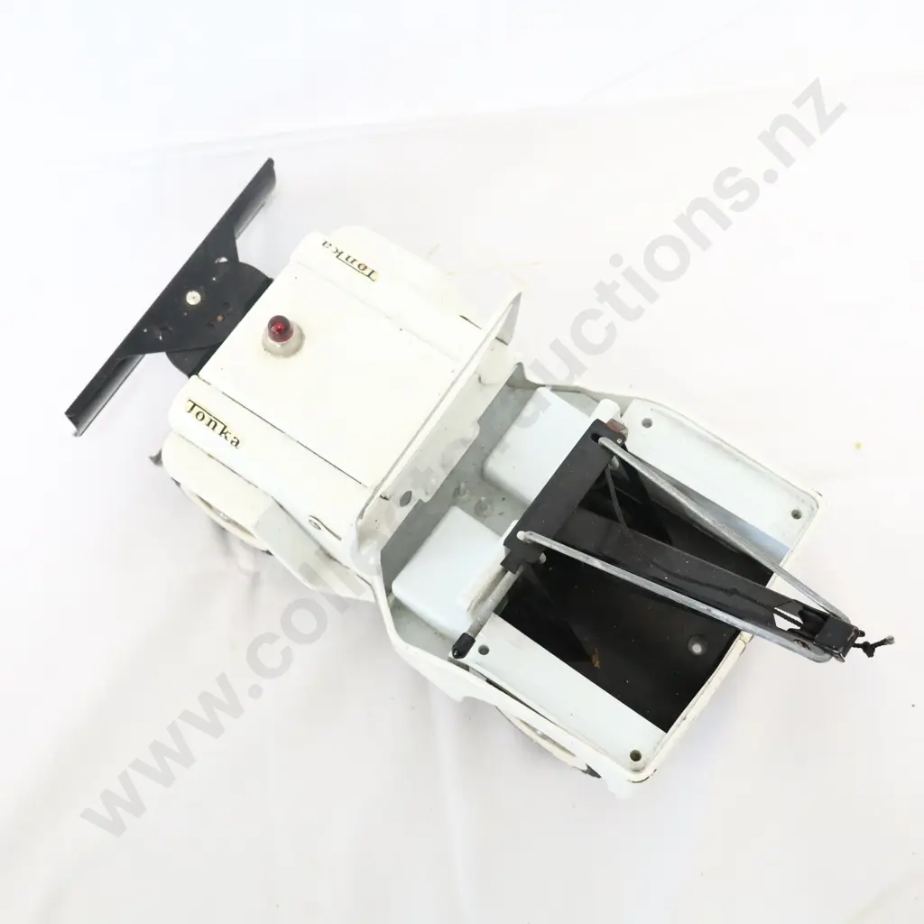 NZ Made Tonka Jeep Image 1++