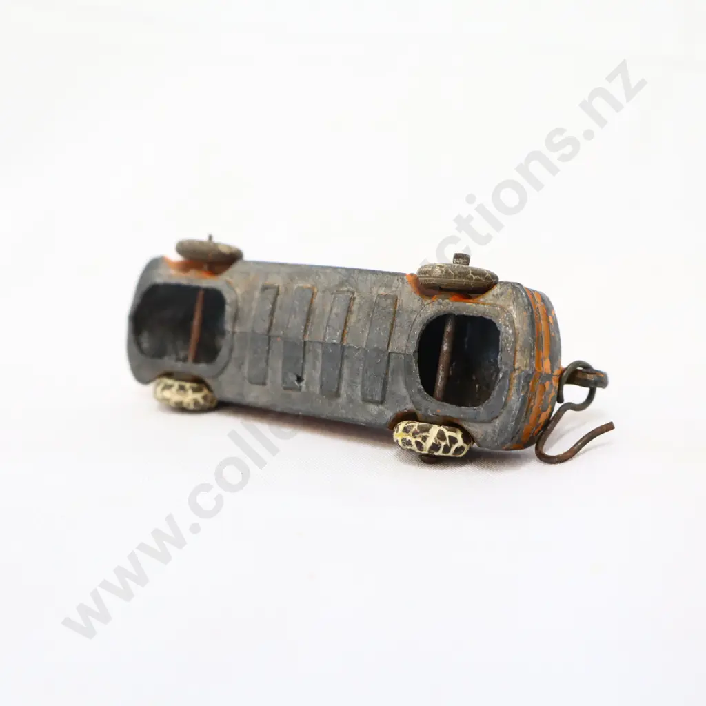 Orange Cast Iron Tow Truck Image 1++