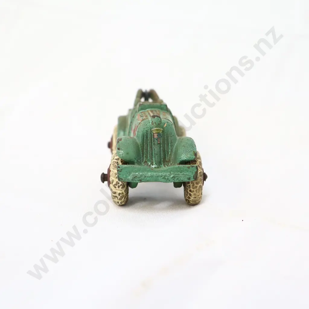 EARLY Cast Iron Open Top Tow Truck Image 1++