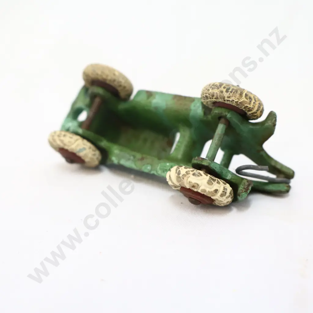 EARLY Cast Iron Open Top Tow Truck Image 1++