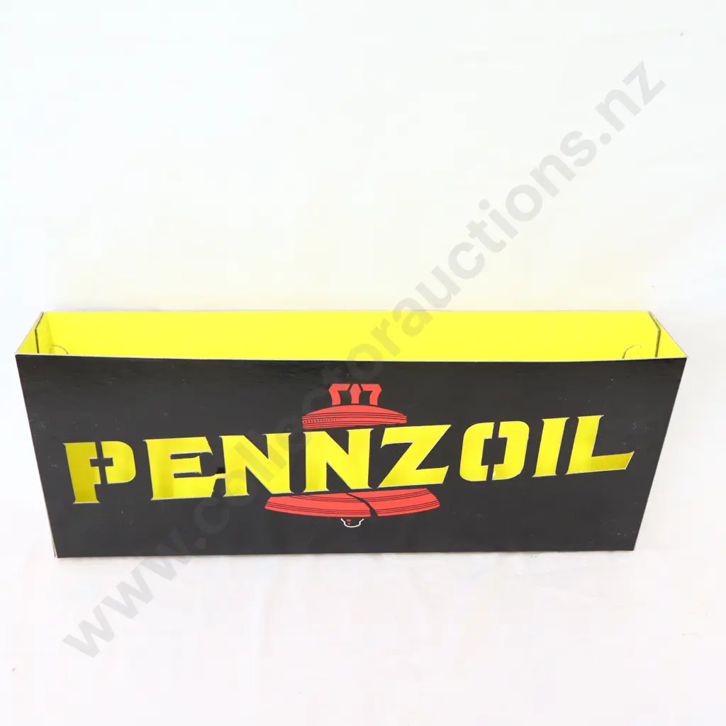 Pennzoil Cardboard Lightbox Image 1++