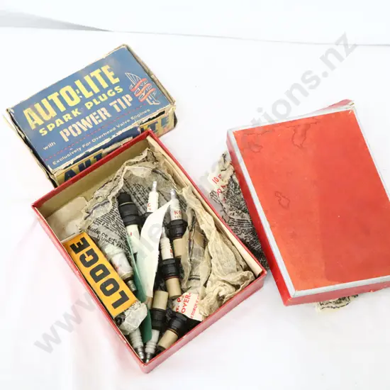 NEW OLD STOCK KLG and Auto-Lite Spark Plugs