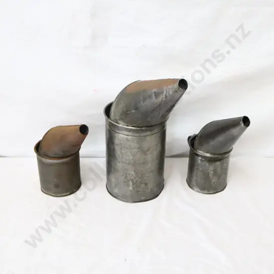 VERY TIDY Oil Dippers x 3