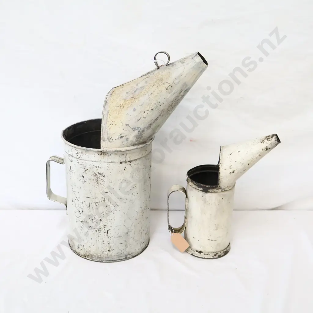 White Oil Dippers x 2 Image 1++
