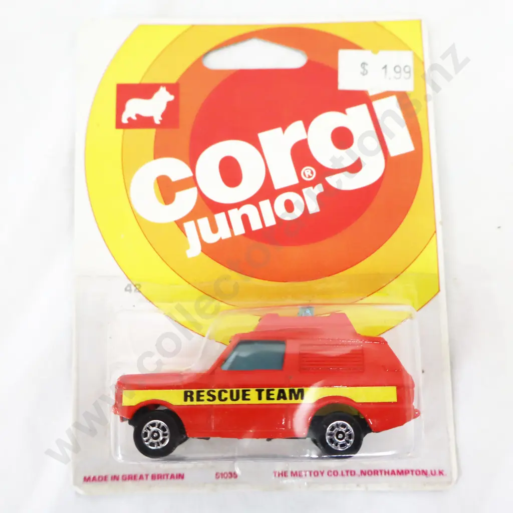 Corgi Junior 42 Rescue team  Image 1++