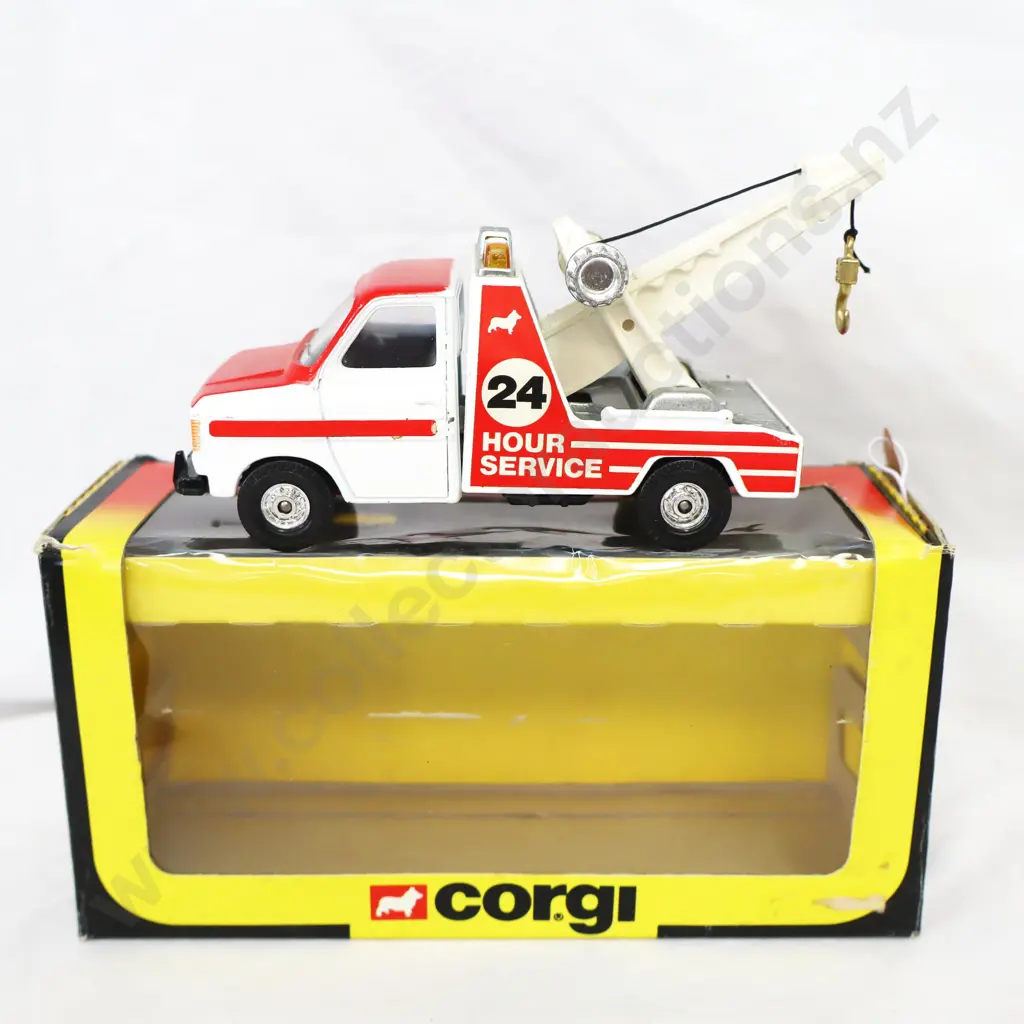 Corgi  24 Hr  Service Ford Transit   Image 1++