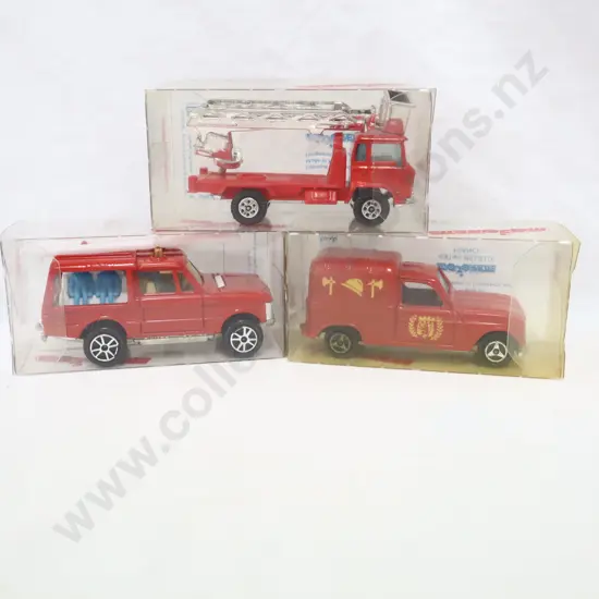 Majorette 3 Pce   Range Rover    Renault 4 L   Fire Engine  